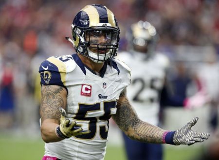 James Laurinaitis caught on the camera  during a game.